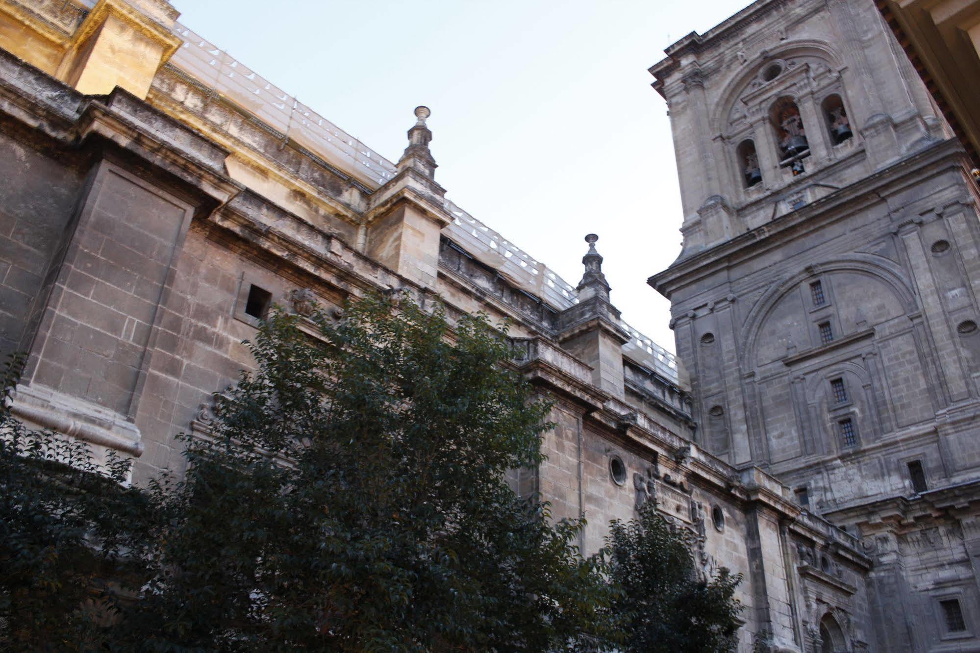Apartamentos Casa De La Lonja Granada Kültér fotó